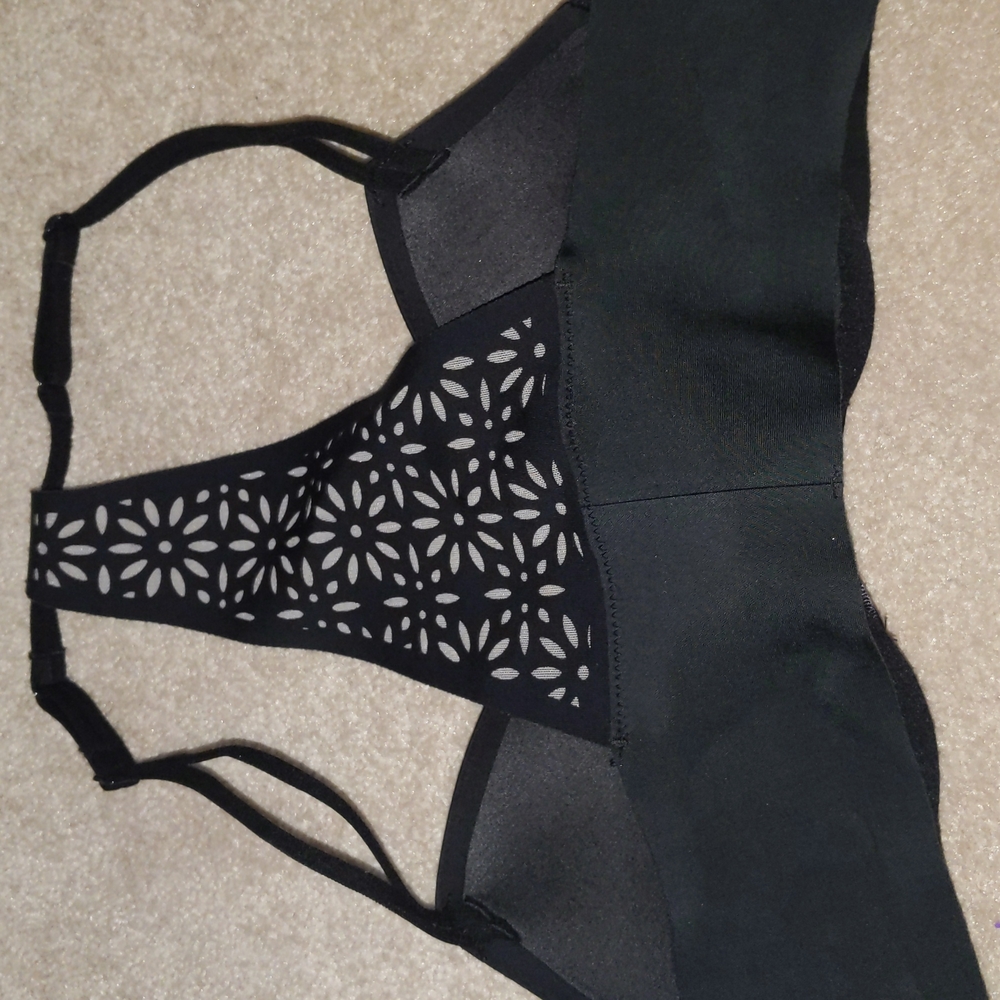 Bra - Picture 2 of 3